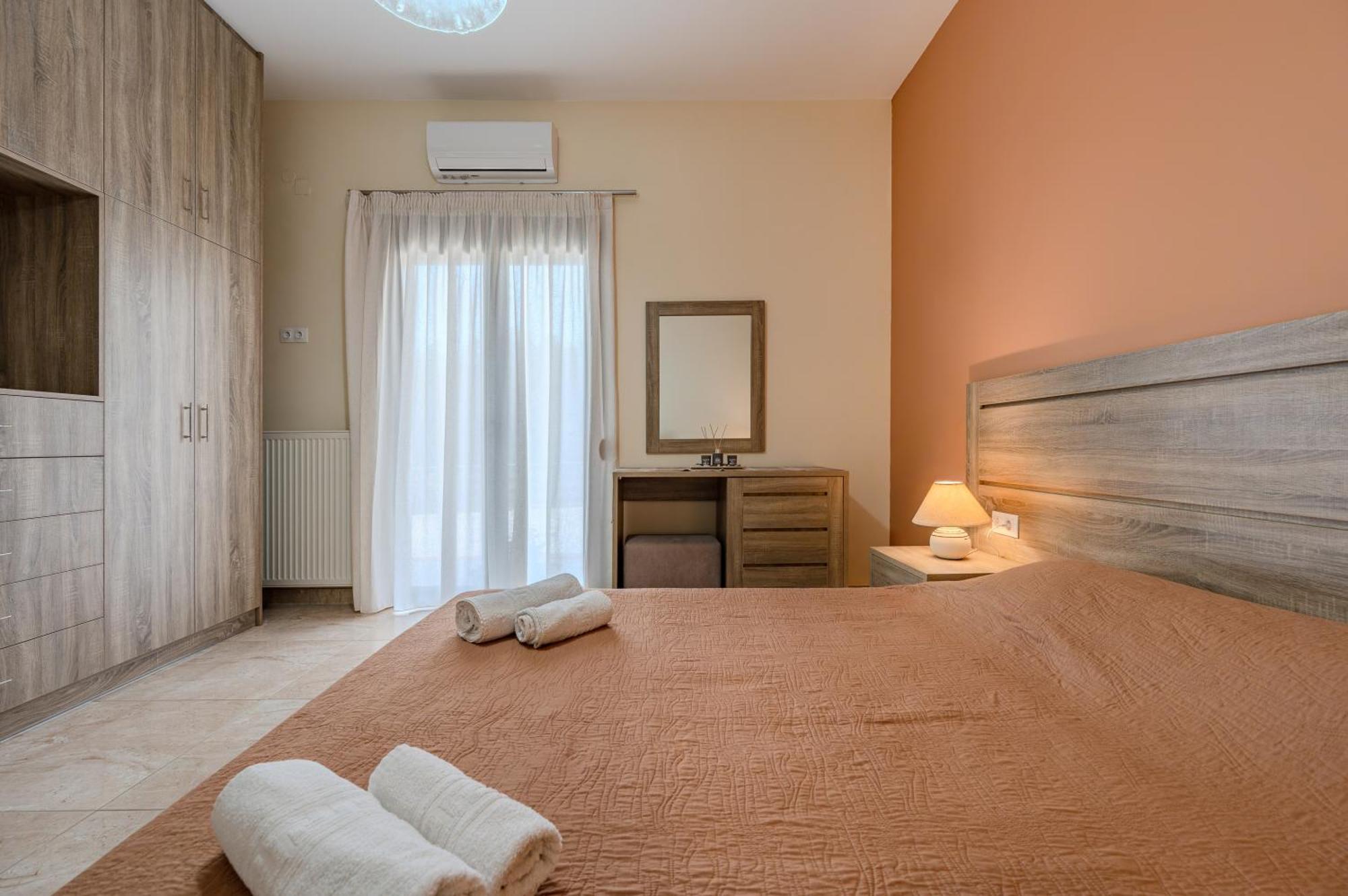 Souda Bay Loggia Villa Sellía Eksteriør billede